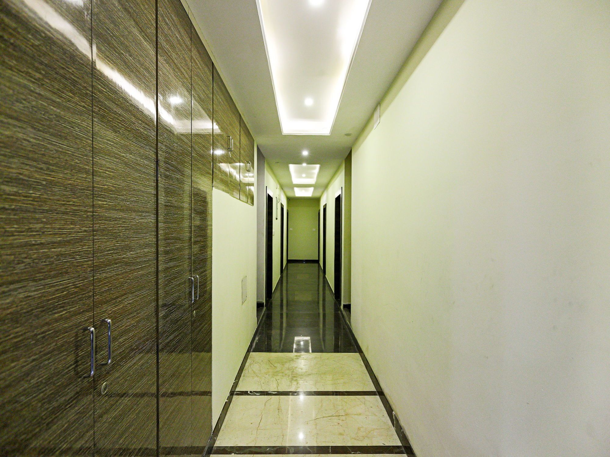 Oyo 7987 Hotel Carnation أوتي المظهر الخارجي الصورة